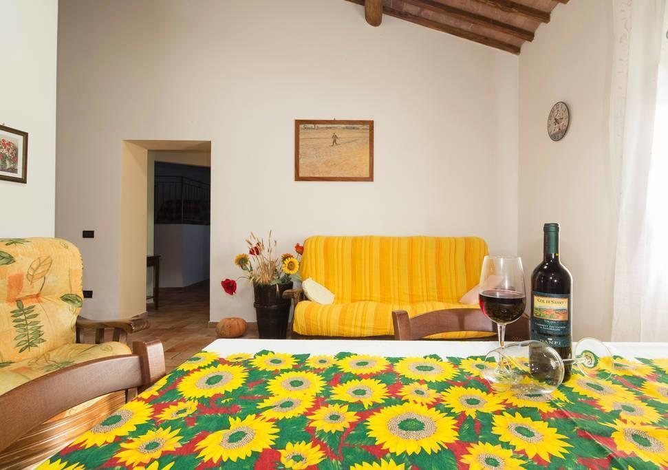 מונטריג'יוני Agriturismo Tre Madonne חדר תמונה