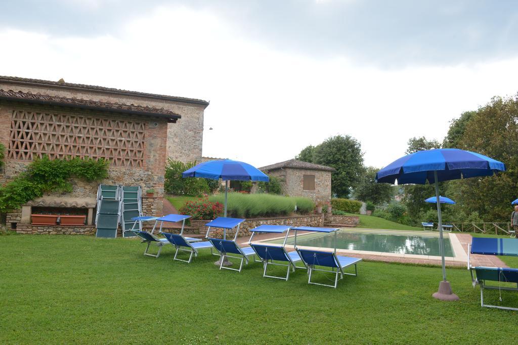 מונטריג'יוני Agriturismo Tre Madonne מראה חיצוני תמונה